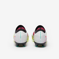 New Balance Tekela V4+ Pro FG