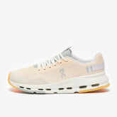 On Women’s Cloudnova Form 2