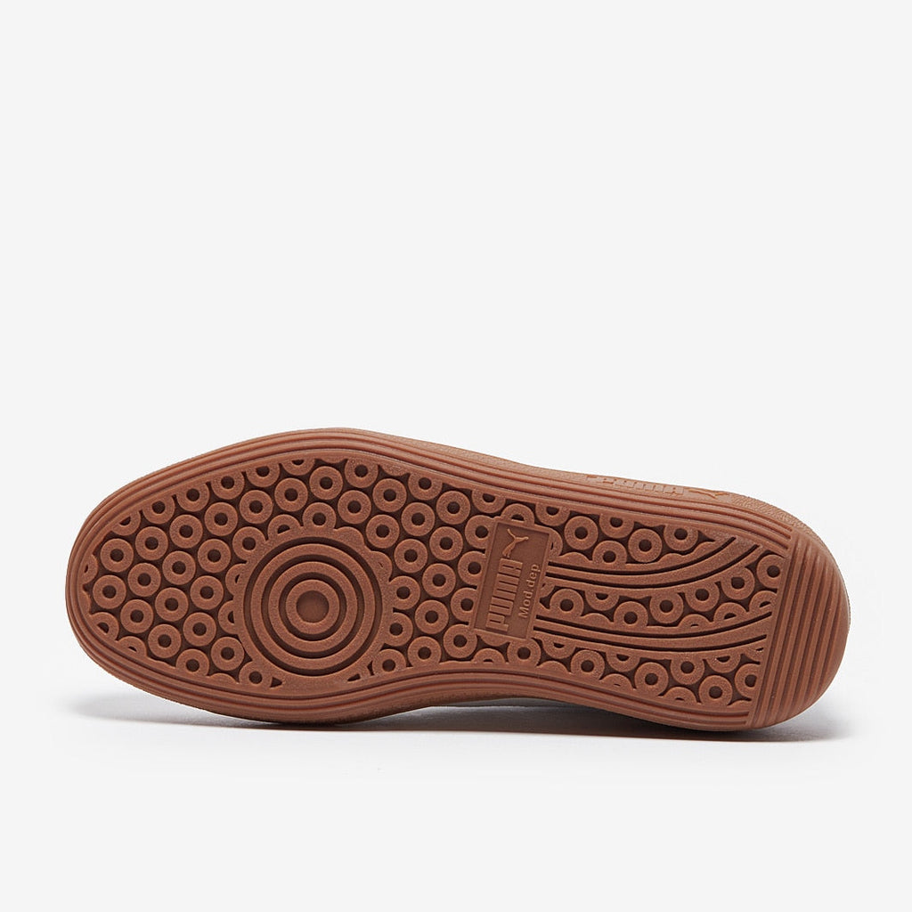 حذاء بوما العسكري النسائي