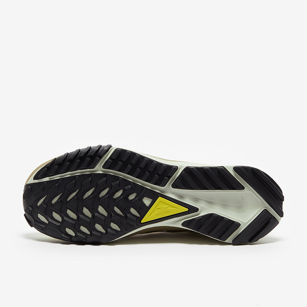 حذاء نايكي رياكت بيغاسوس تريل 4 النسائي بتقنية غور-تكس