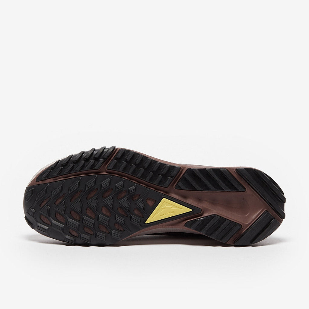 حذاء نايكي رياكت بيغاسوس تريل 4 النسائي بتقنية غور-تكس