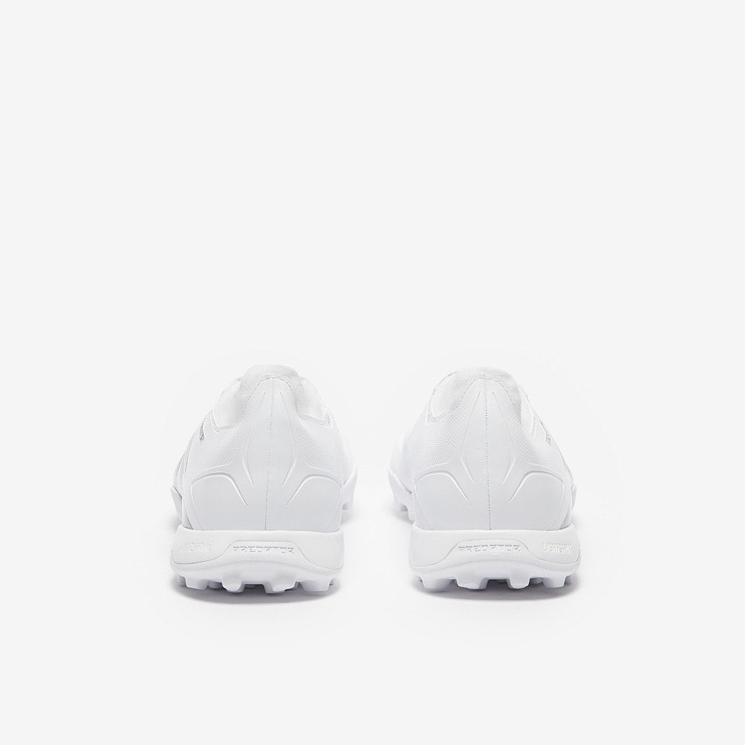 أحذية أديداس بريداتور ليغ تي إف