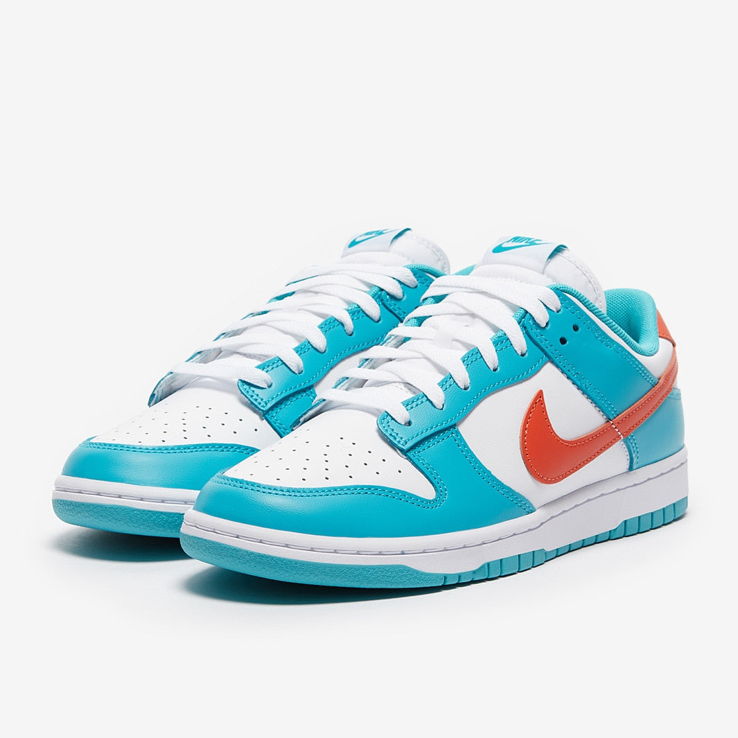 نايكي دانك لو ريترو