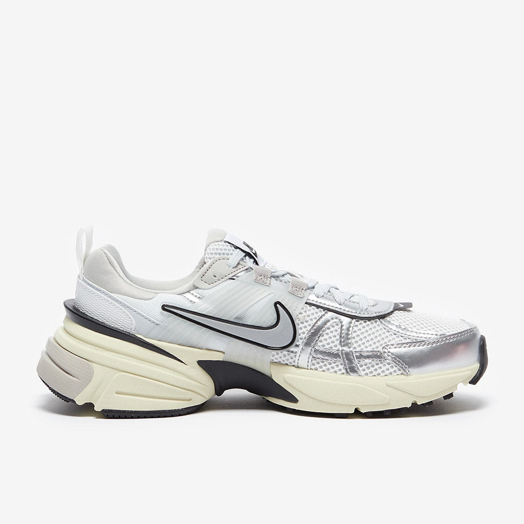 نايكي للنساء V2K للجري