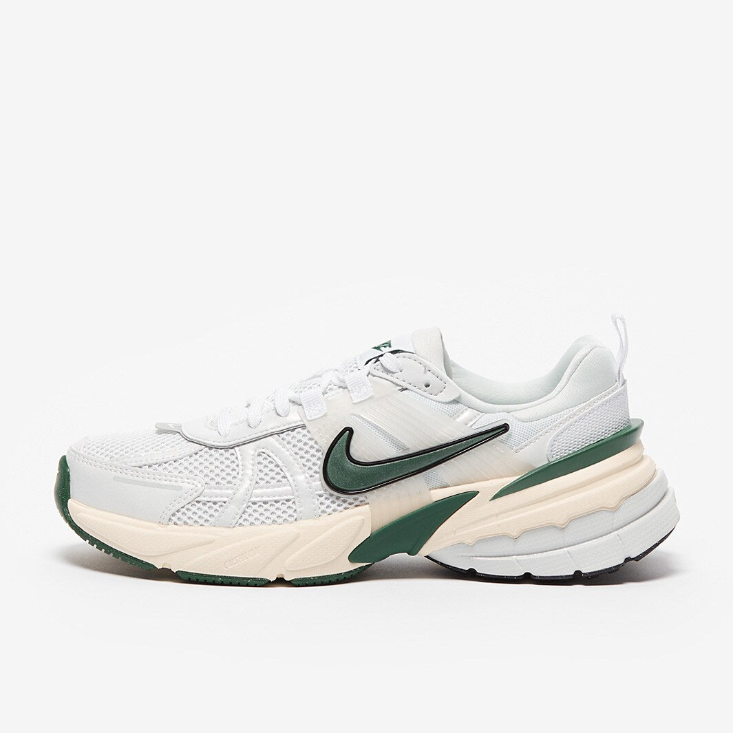 نايكي للنساء V2K للجري الصورة الرئيسية