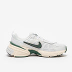 نايكي للنساء V2K للجري