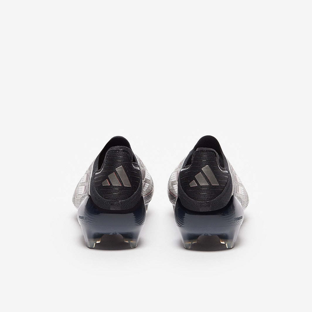 أديداس F50 إيليت بدون أربطة FG