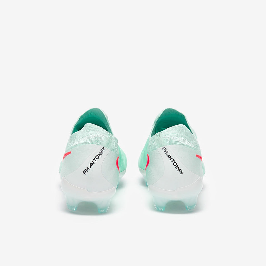 نايكي فانتوم جي إكس 2 إيليت إف جي