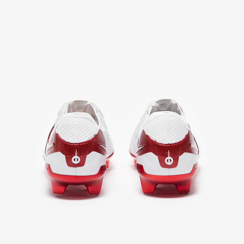 نايك تيمبو ليجيند 10 إيليت إف جي