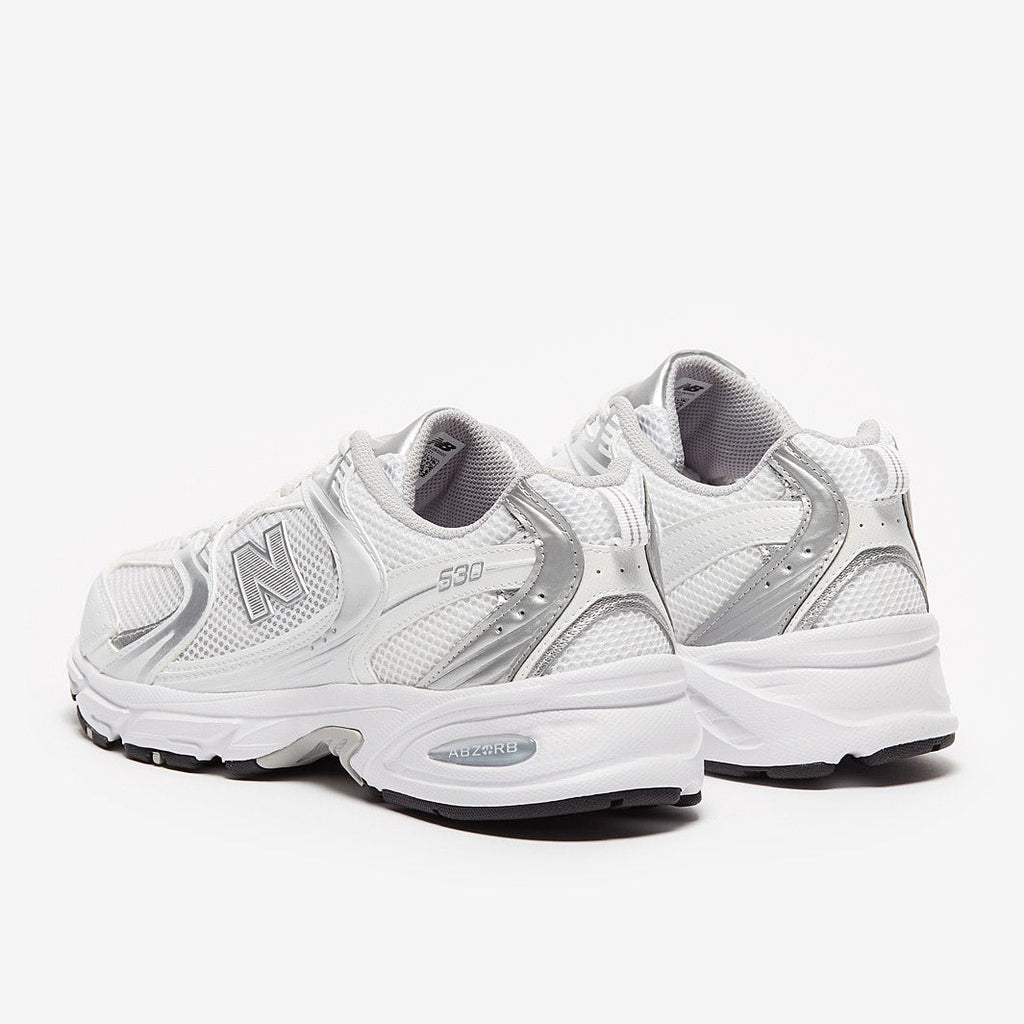 حذاء نيو بالانس النسائي 530