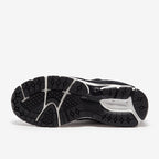 نيو بالانس 2002R