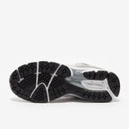 نيو بالانس 2002R