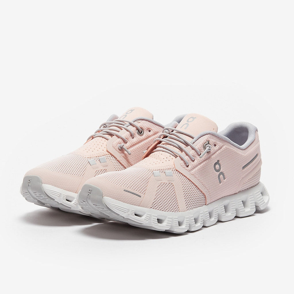 اون  منصة Cloud 5 النسائية