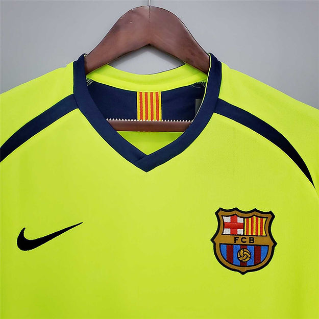 Barcelona 2005-2006 Away Jersey