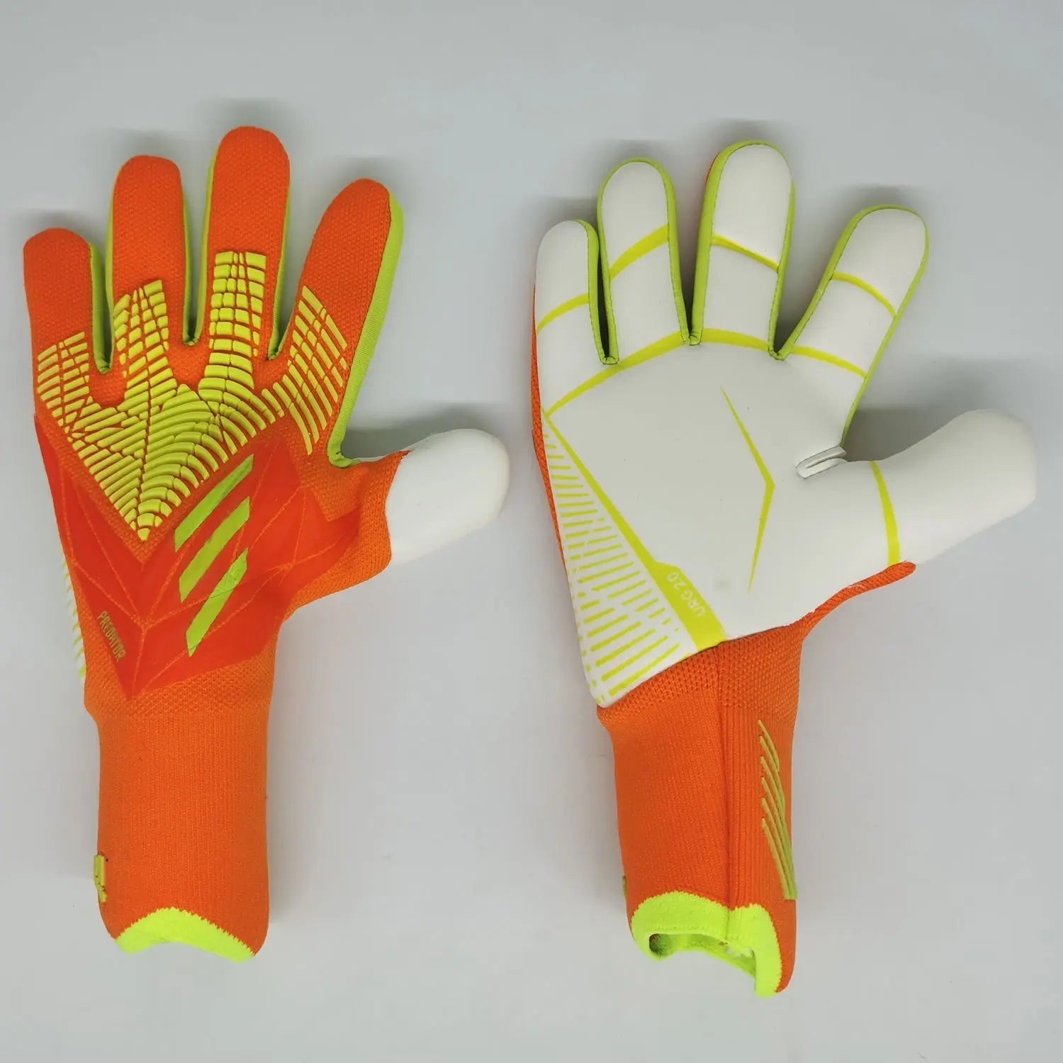 Adidas Predator Pro Gloves Strapless FootballDXB
