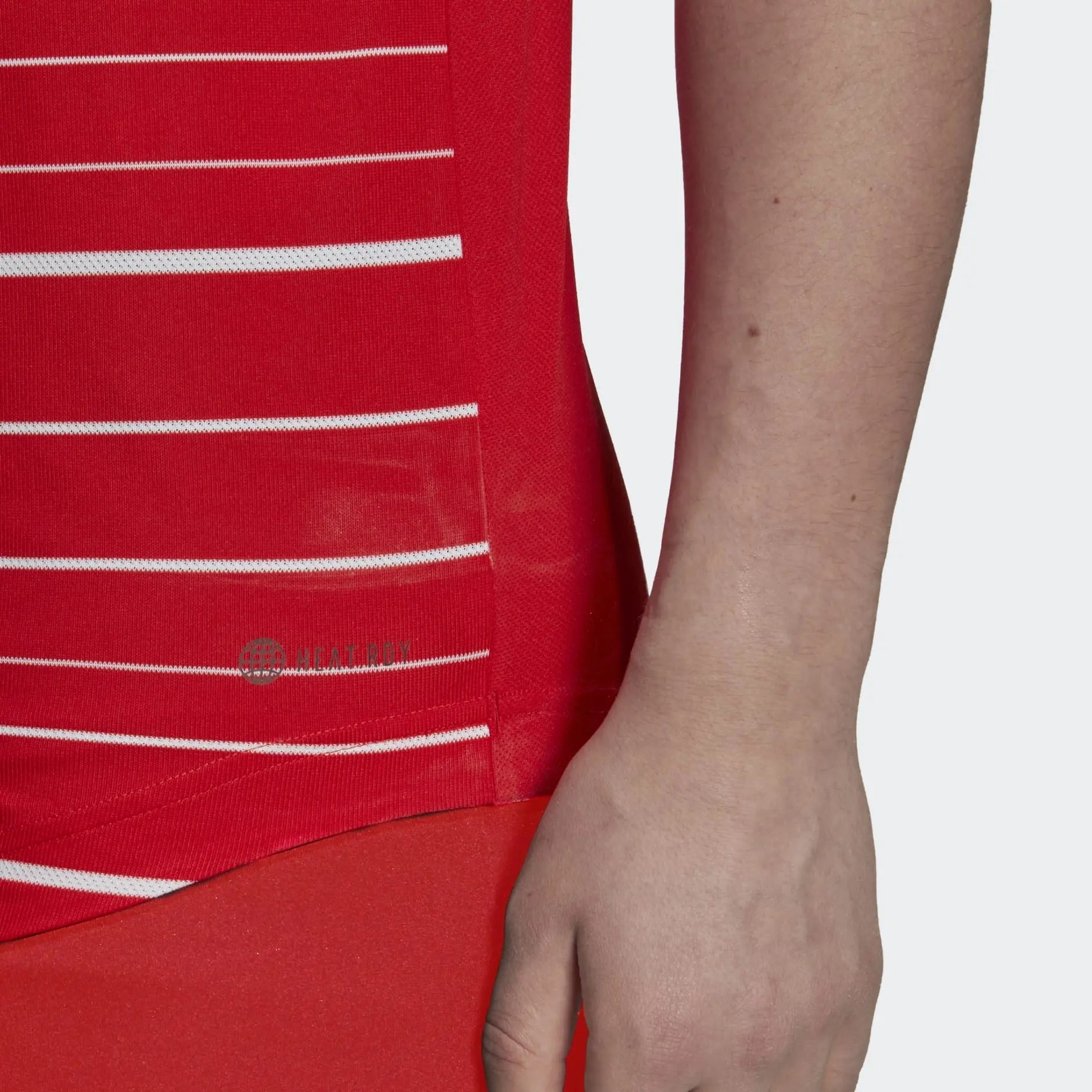 FC Bayern 22/23 Home Authentic Jersey - Shirts