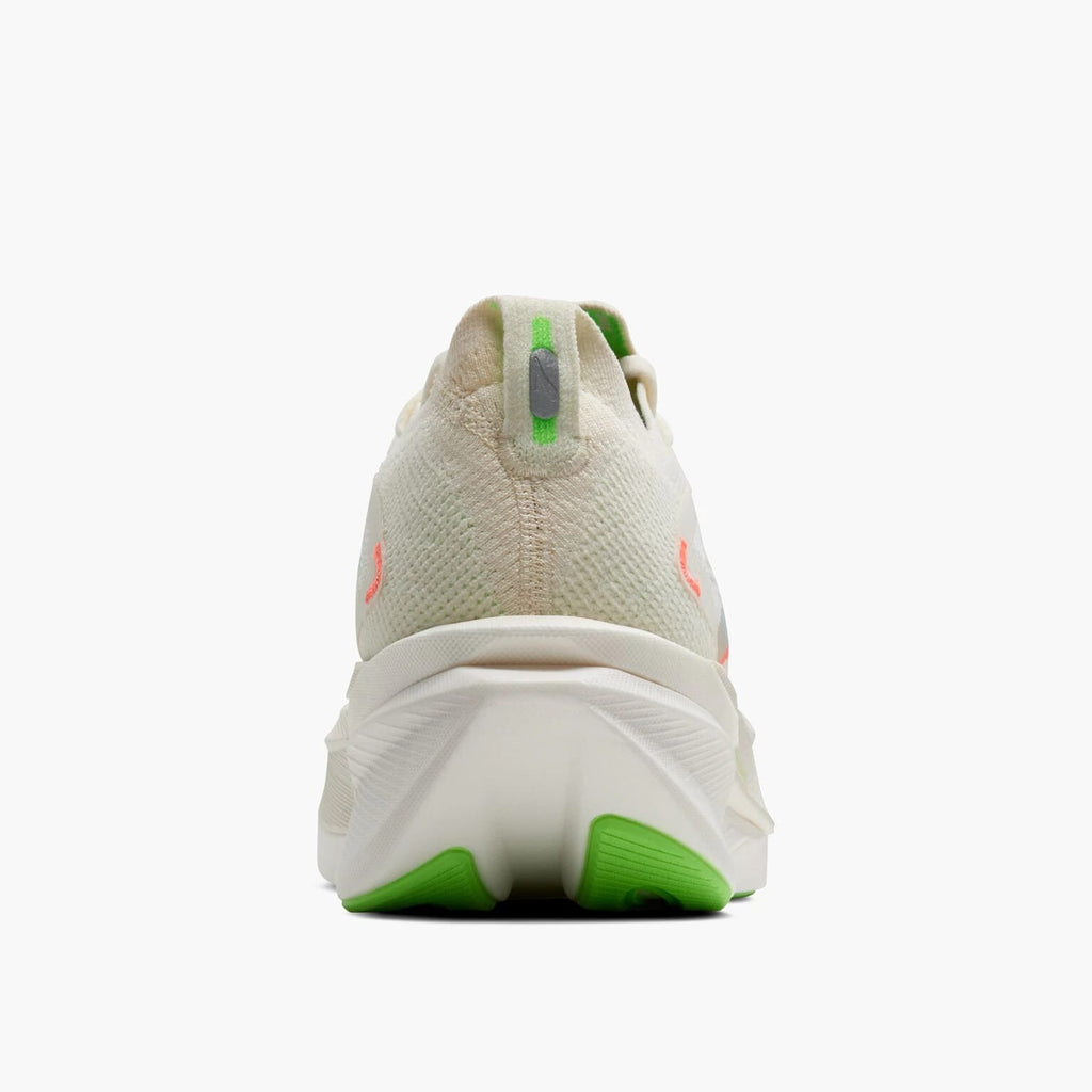 حذاء بروكس هايبريون ماكس 3 النسائي