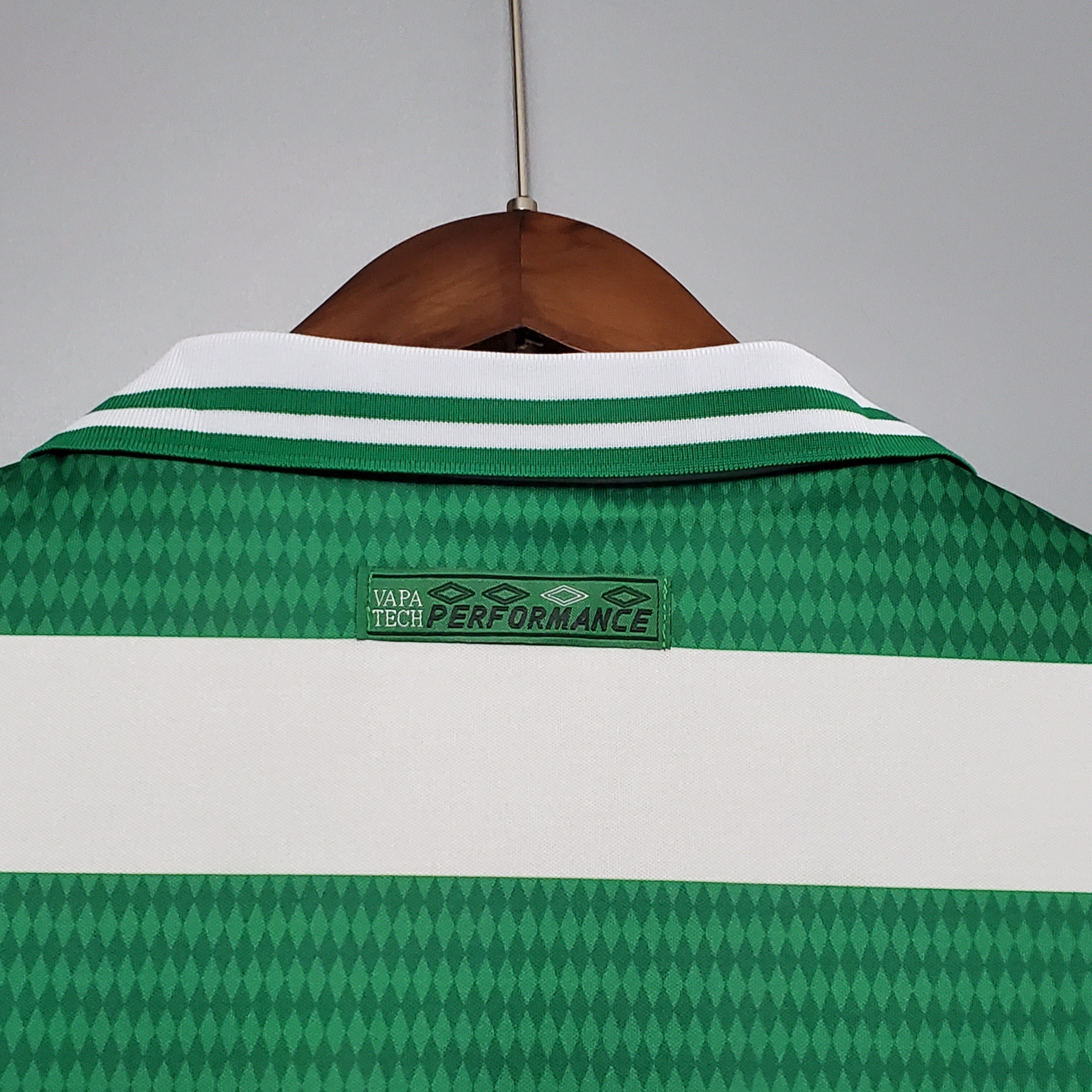 Celtic 1998-99 Home Jersey