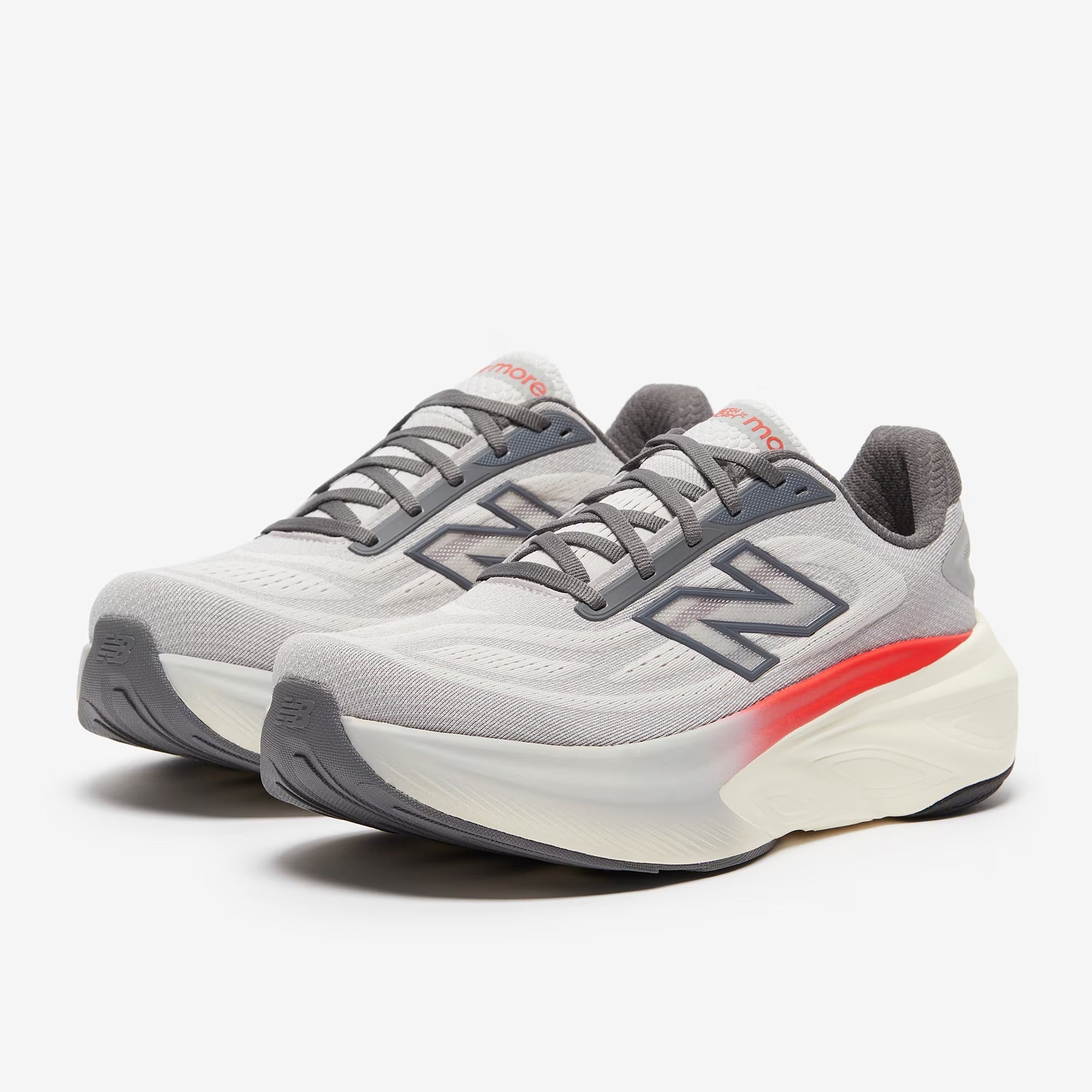 نيو بالانس فريش فوم إكس مور V6