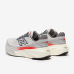 نيو بالانس فريش فوم إكس مور V6