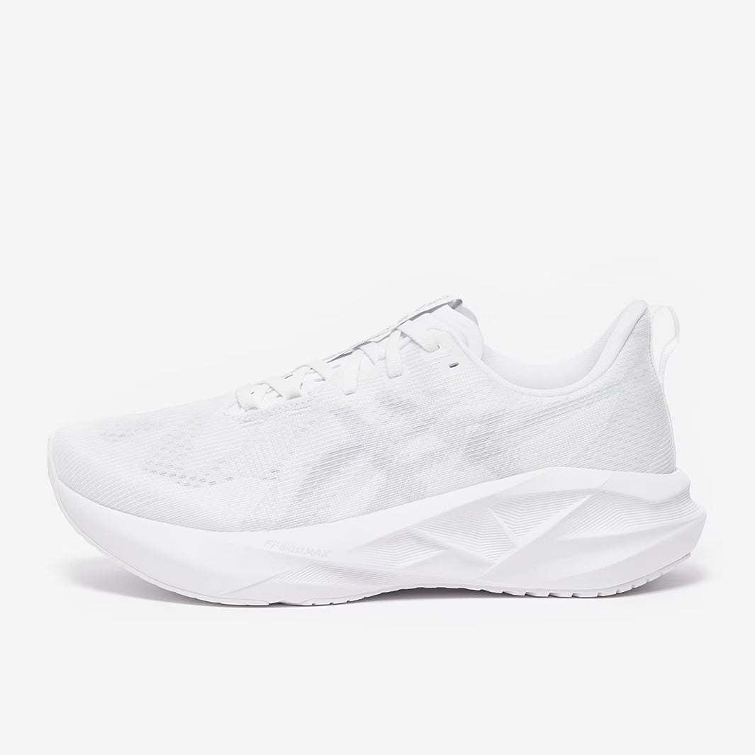 حذاء أسيكس نوفابلاست 5