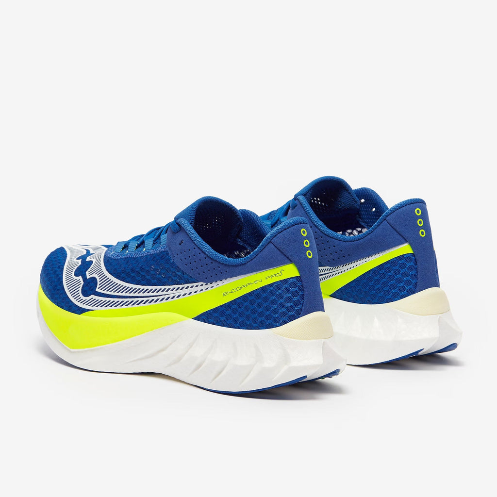 حذاء ساكوني إندورفين برو 4