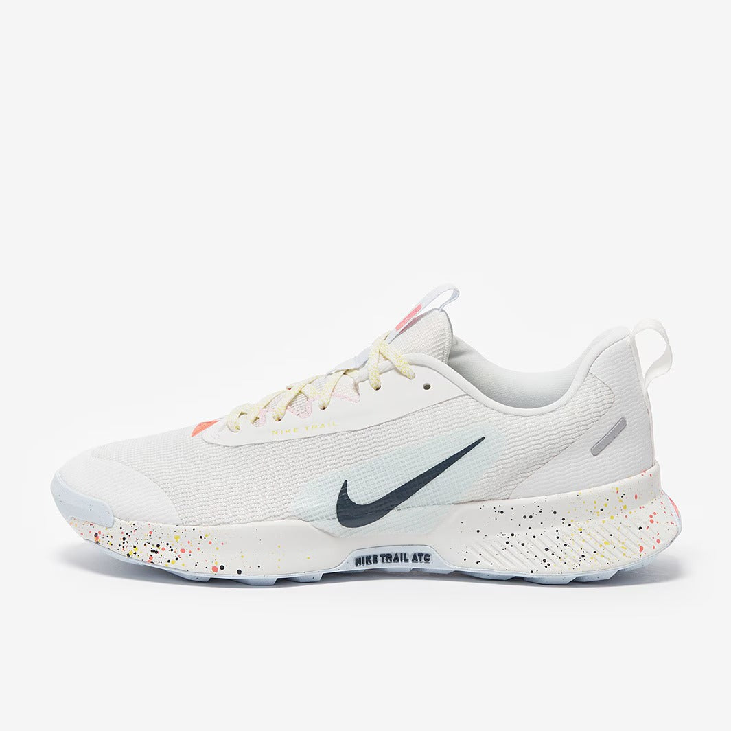 حذاء نايكي جونيبر تريل 3