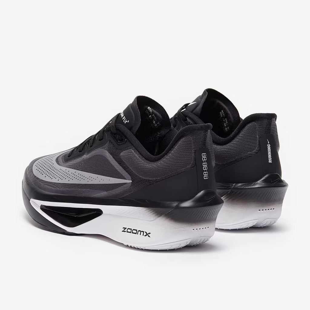 حذاء نايكي زووم فلاي 6 النسائي