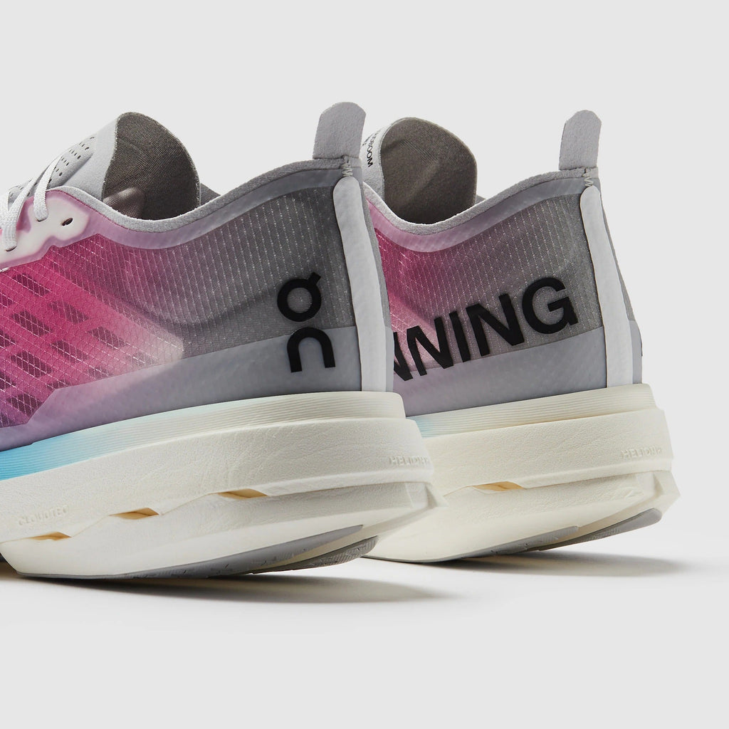 إضراب كلاودبوم