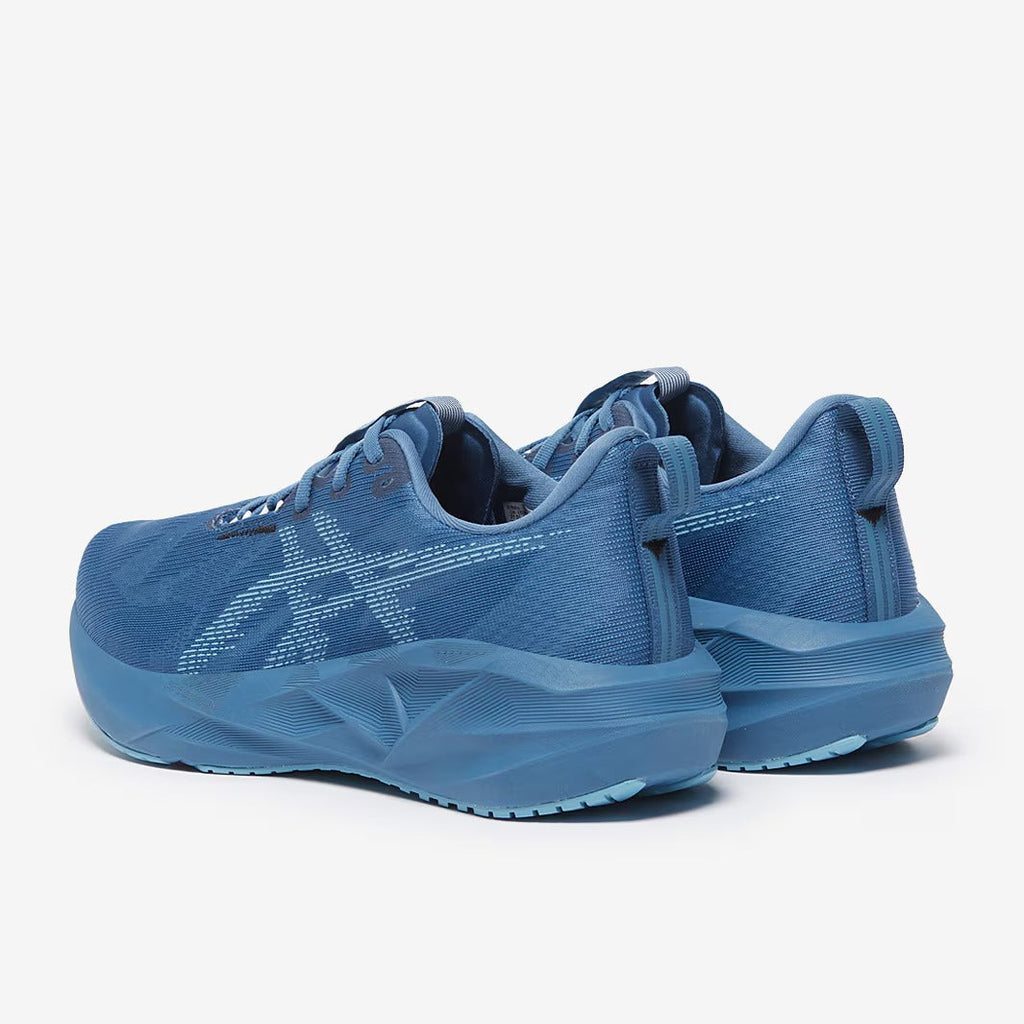 حذاء أسيكس نوفابلاست 5