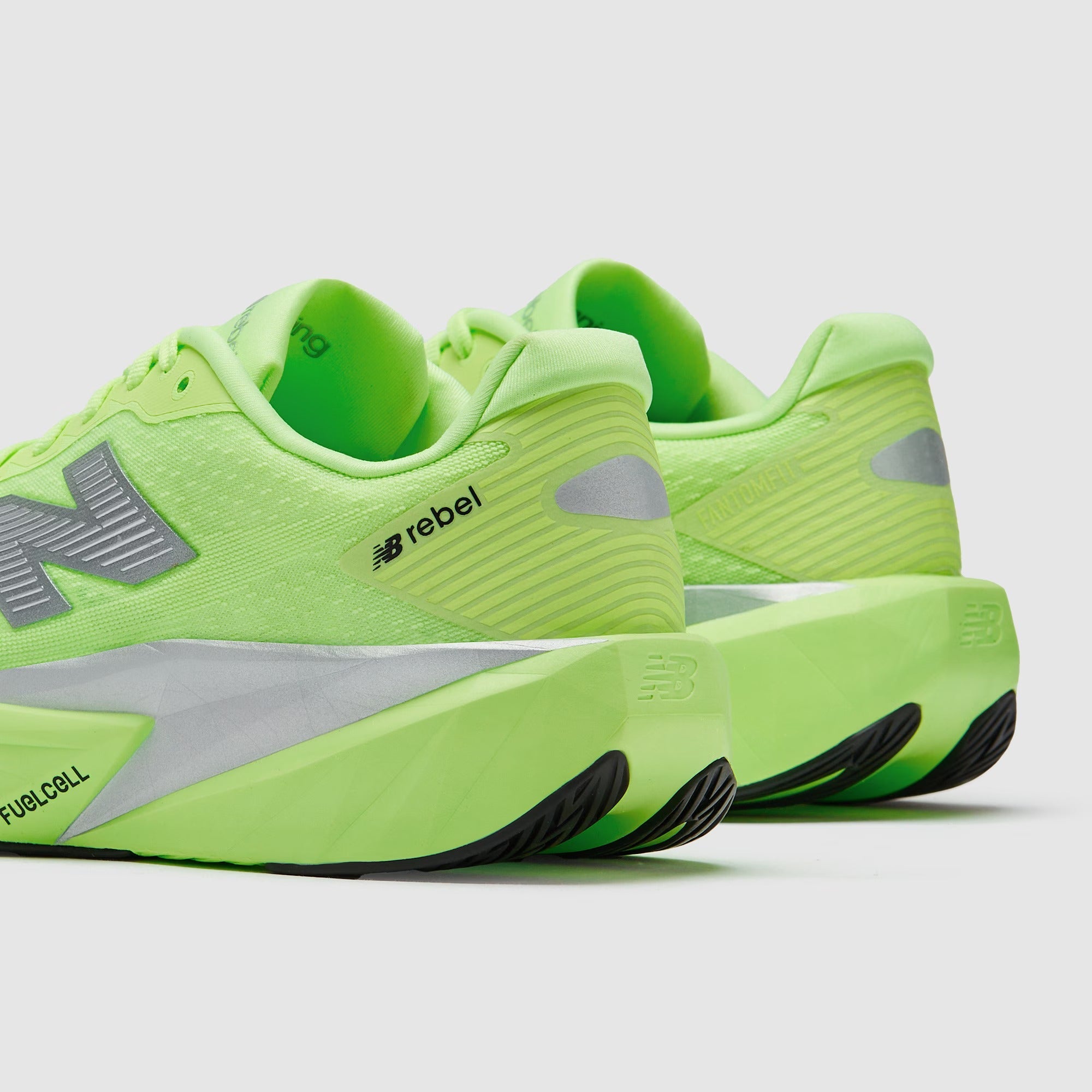 نيو بالانس فيولسيل ريبيل V5