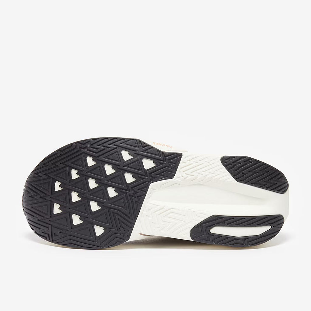 نيو بالانس فيولسيل ريبيل V5