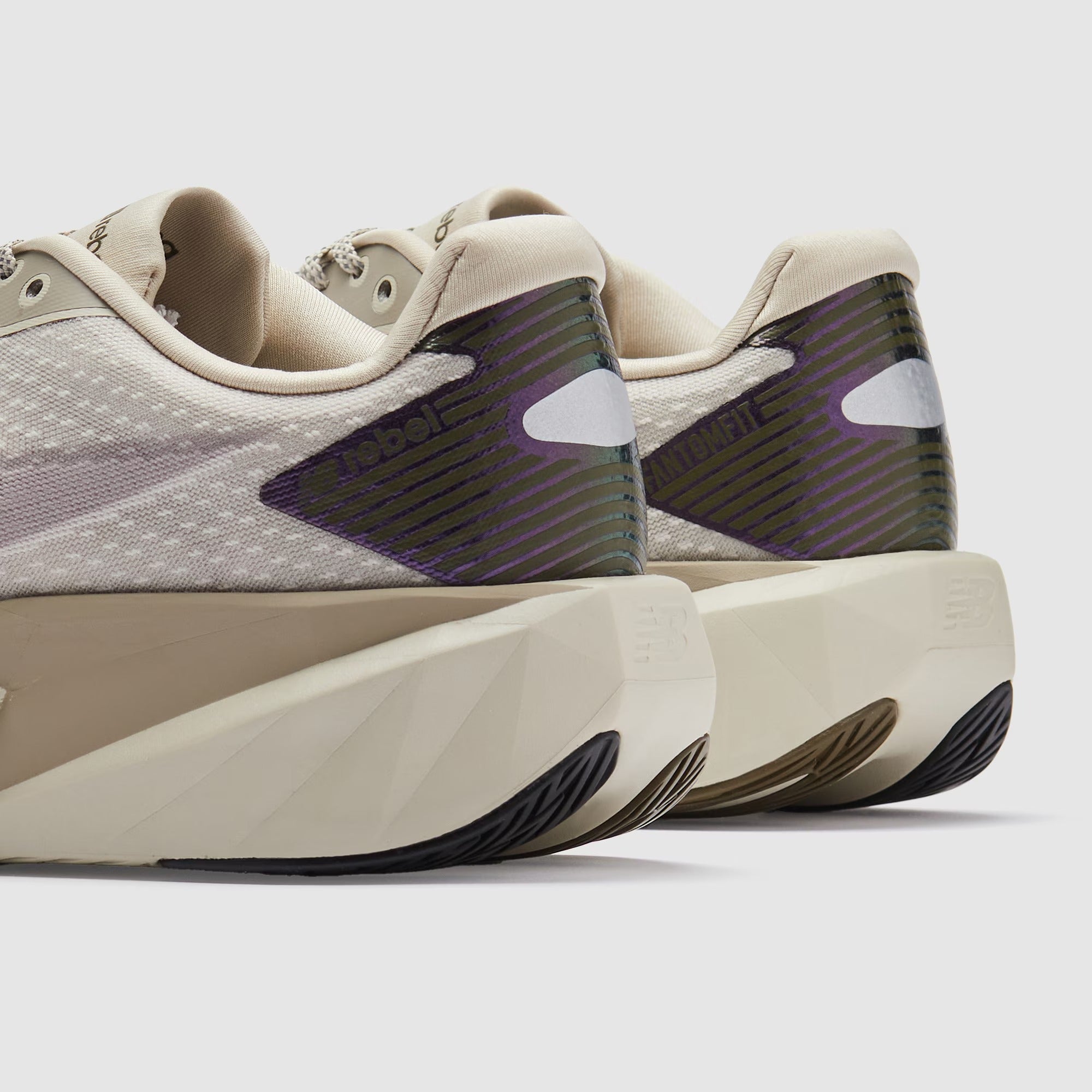 نيو بالانس فيولسيل ريبيل V5