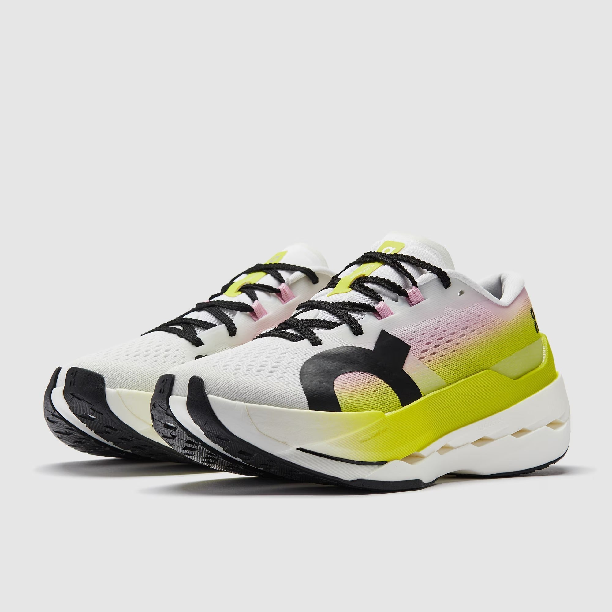 اون  حذاء كلاودبوم ماكس النسائي