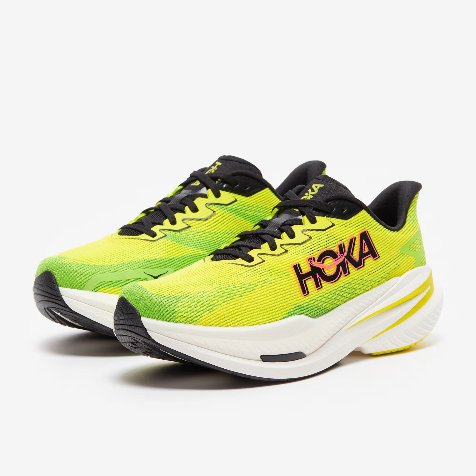 HOKA Mach X 3