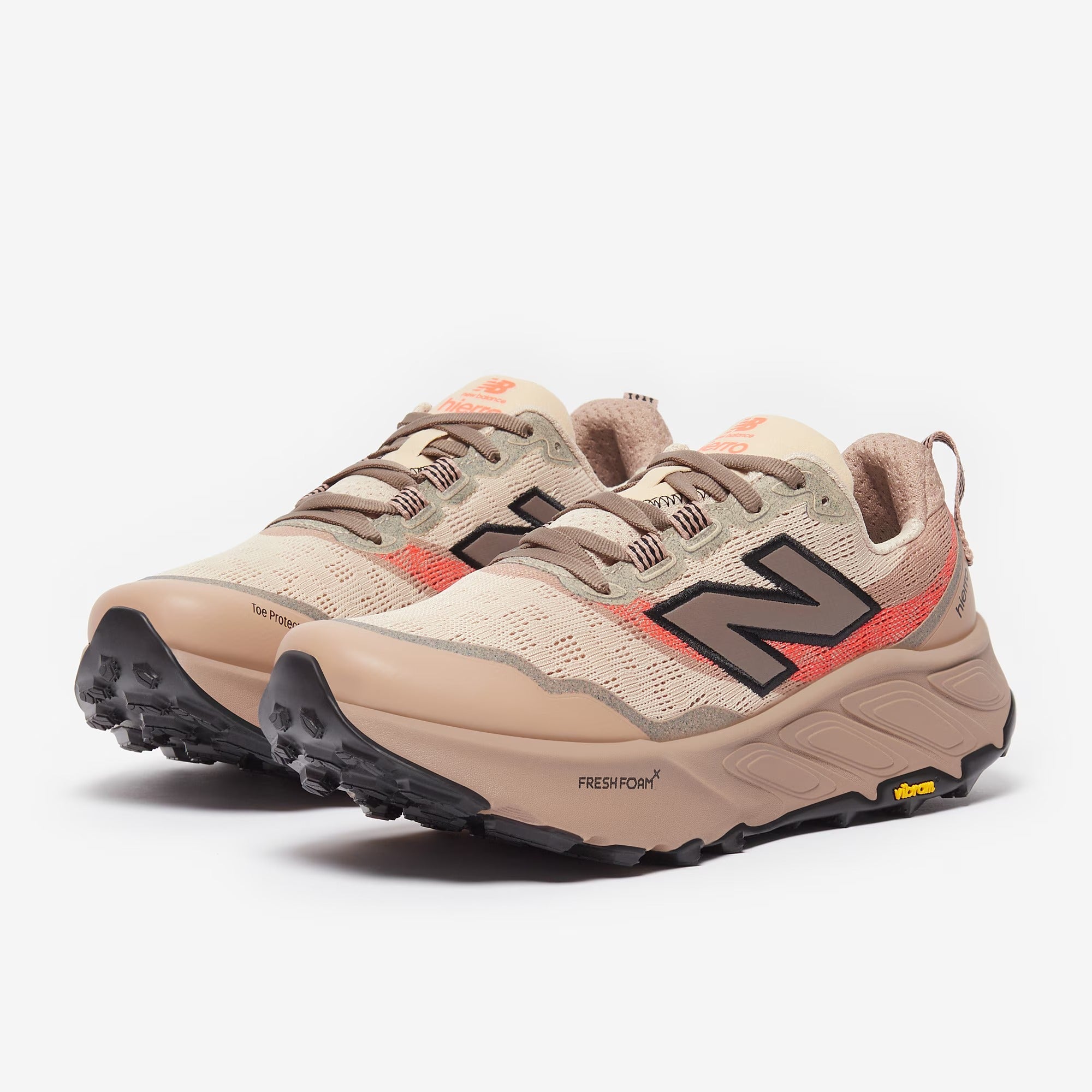 نيو بالانس فريش فوم إكس هيرو V9