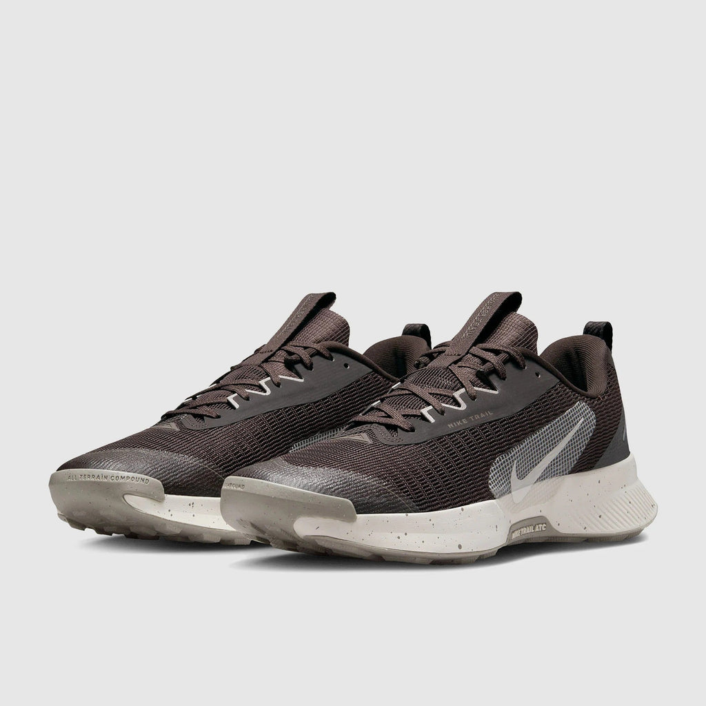 حذاء نايكي جونيبر تريل 3