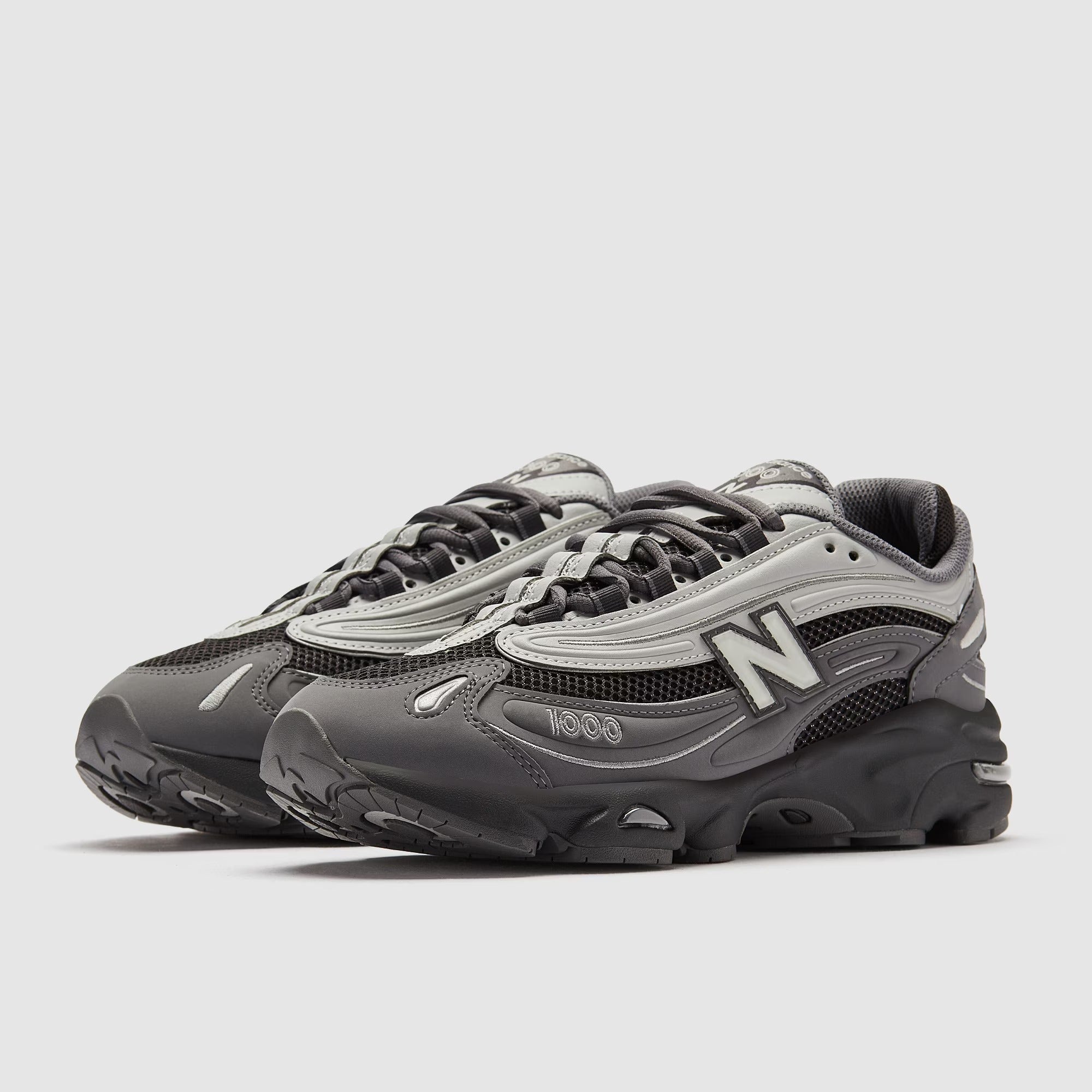 نيو بالانس 1000