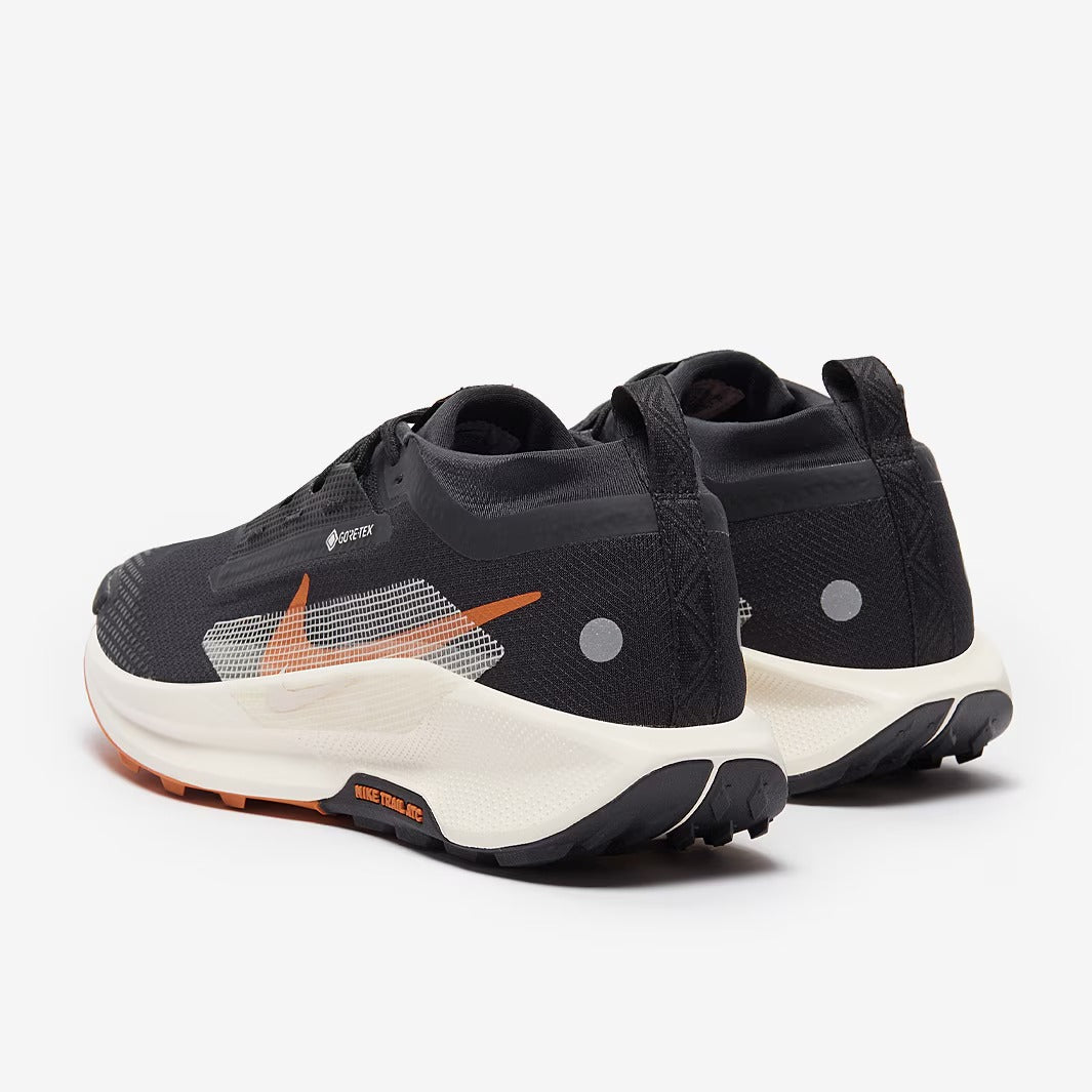 نايكي رياكت إكس بيغاسوس تريل 5 غور-تكس