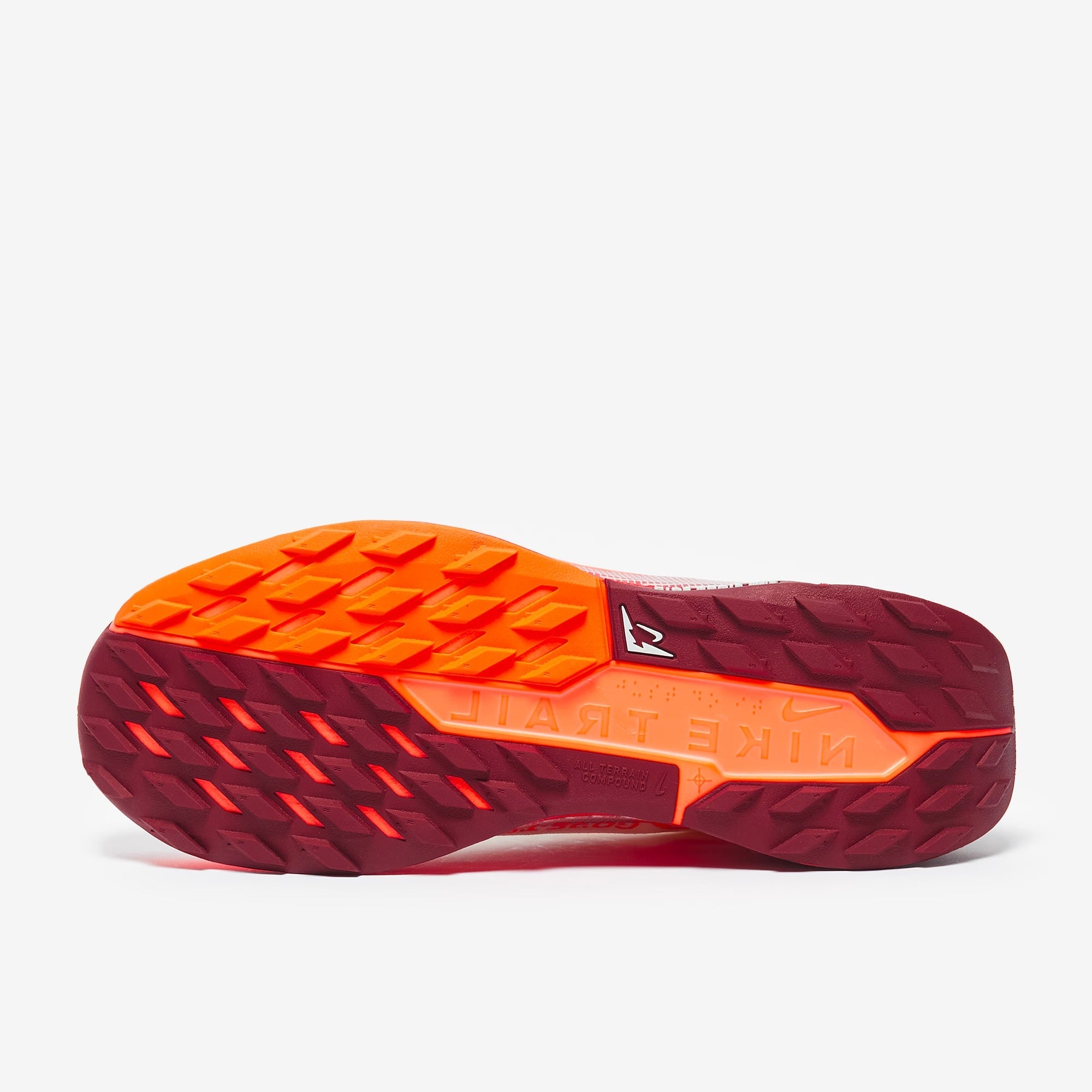 نايكي رياكت إكس بيغاسوس تريل 5 غور-تكس