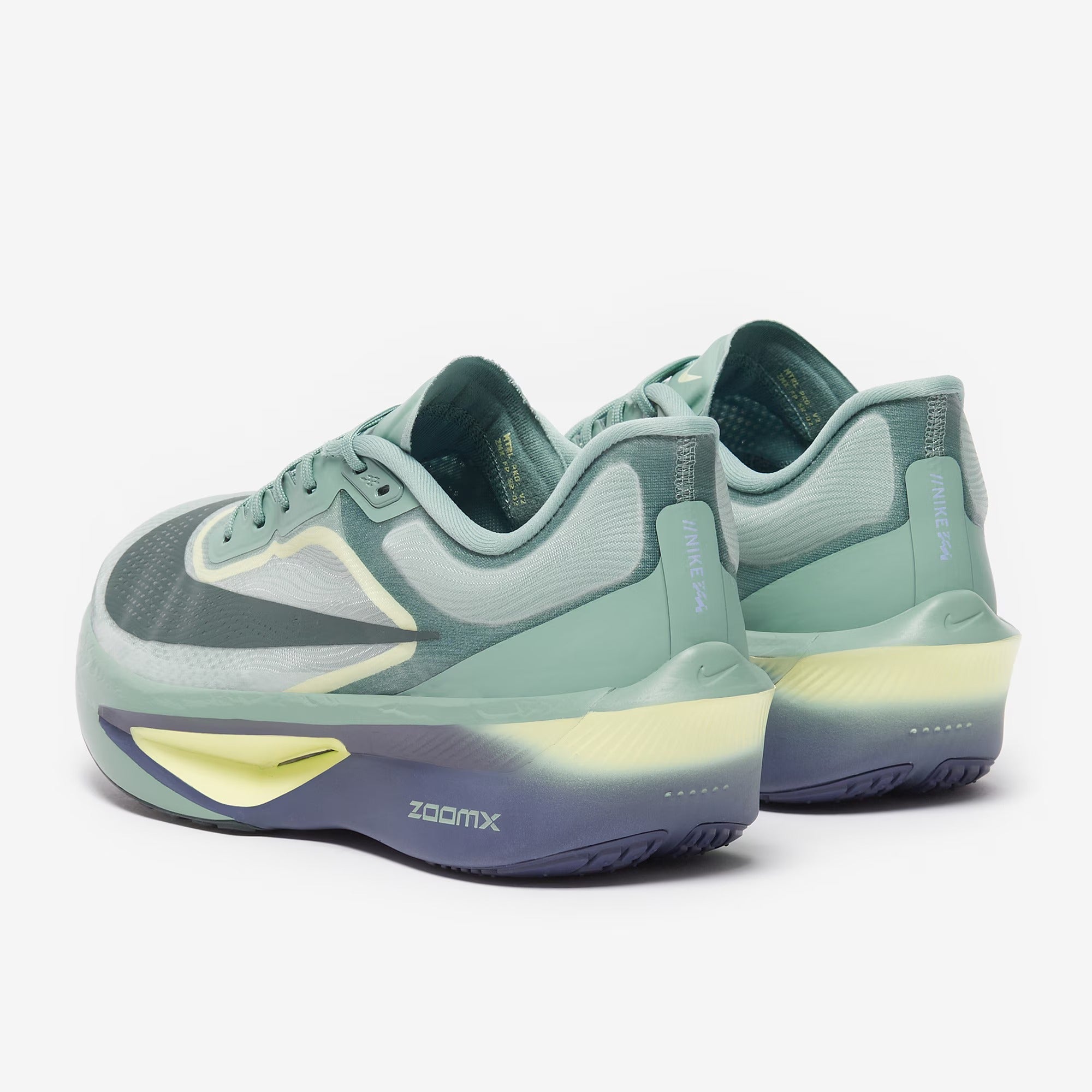 نايكي زووم فلاي 6