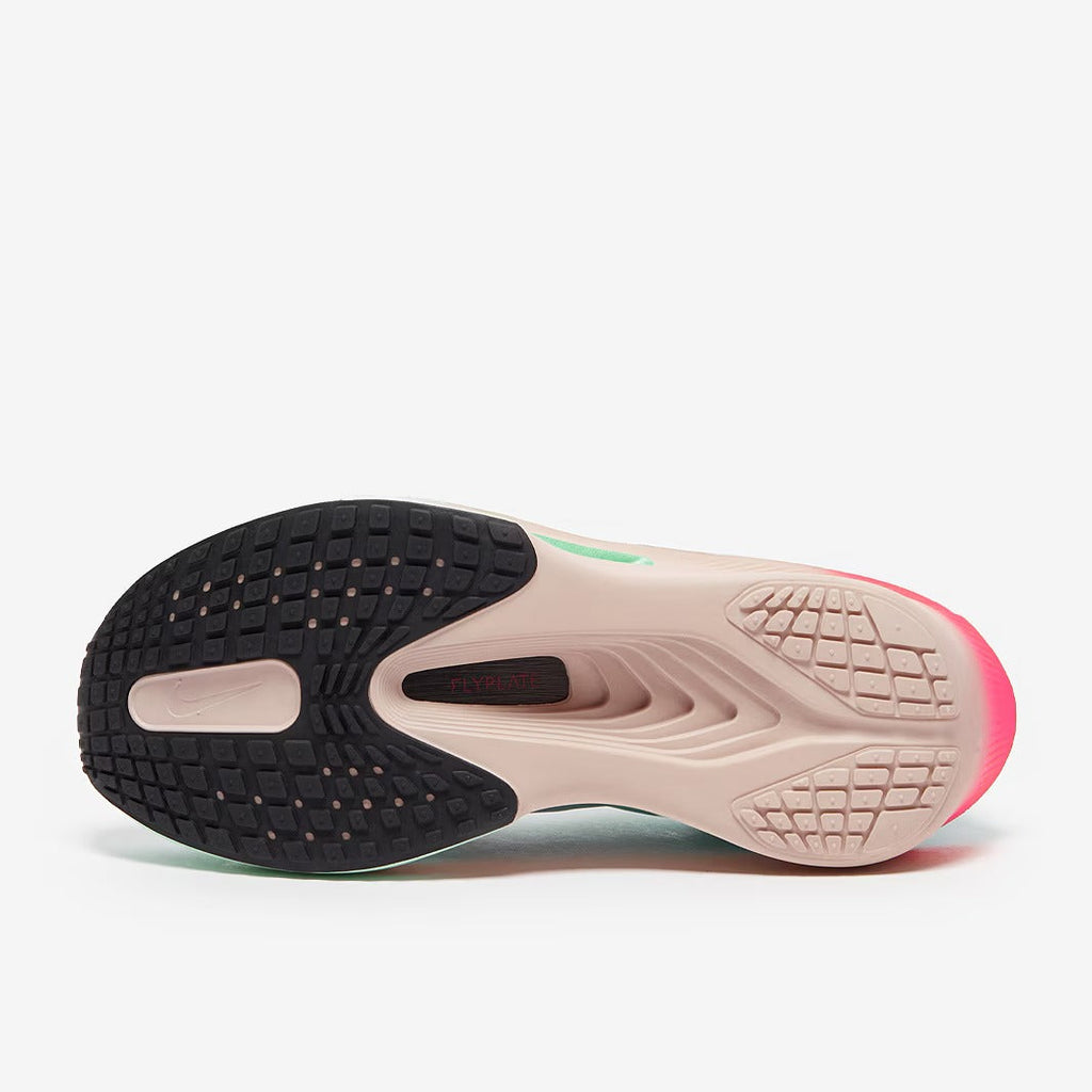 حذاء نايكي زووم فلاي 6 النسائي