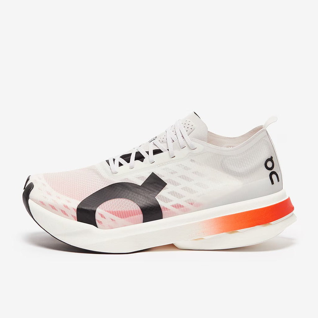 إضراب كلاودبوم