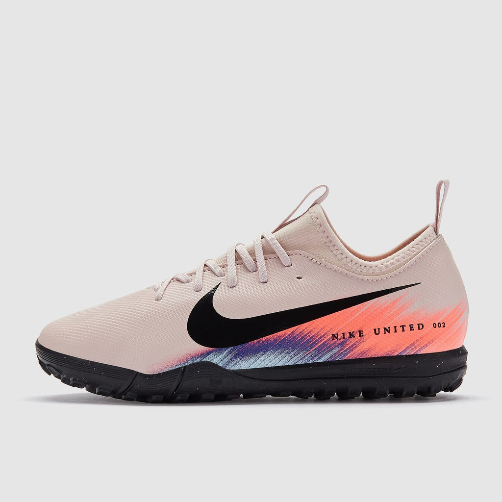 حذاء نايكي للأطفال إير زوم ميركوريال فابور 16 أكاديمي تي إف