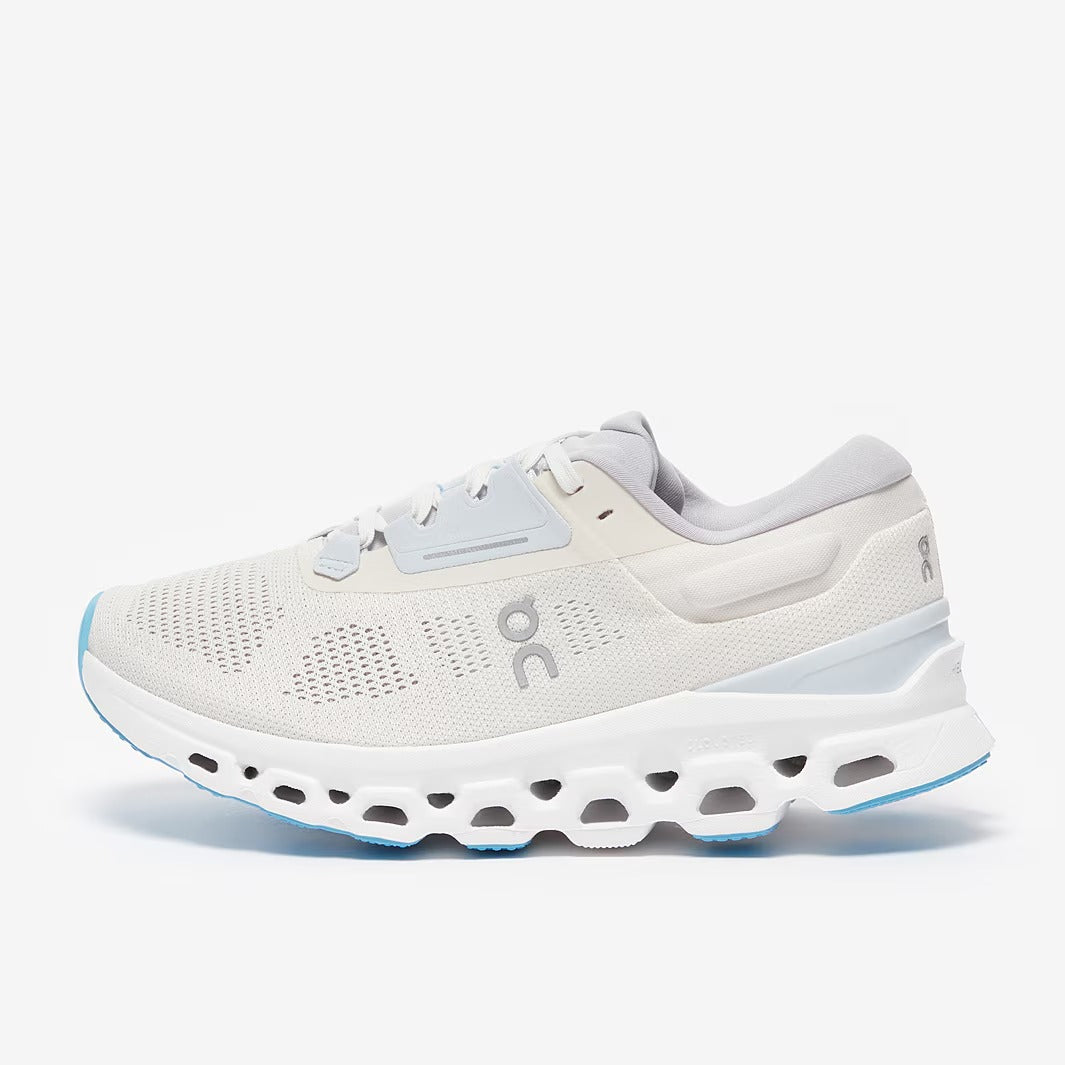 اون  منصة Cloudstratus النسائية