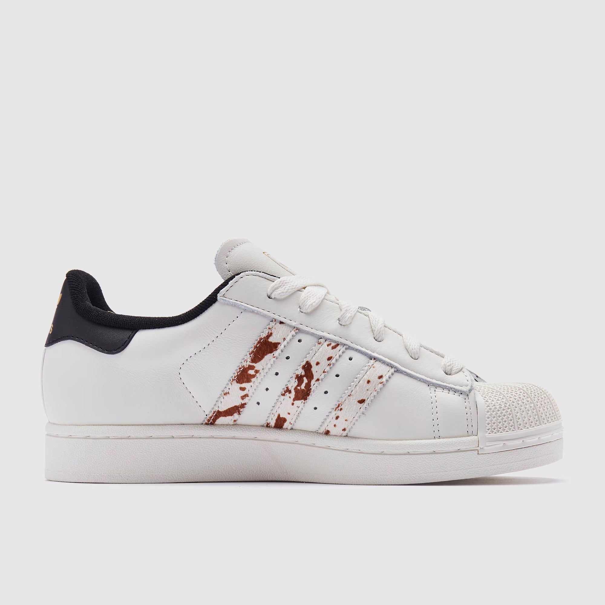 حذاء أديداس أوريجينالز سوبر ستار 2 النسائي صورة ثانوية