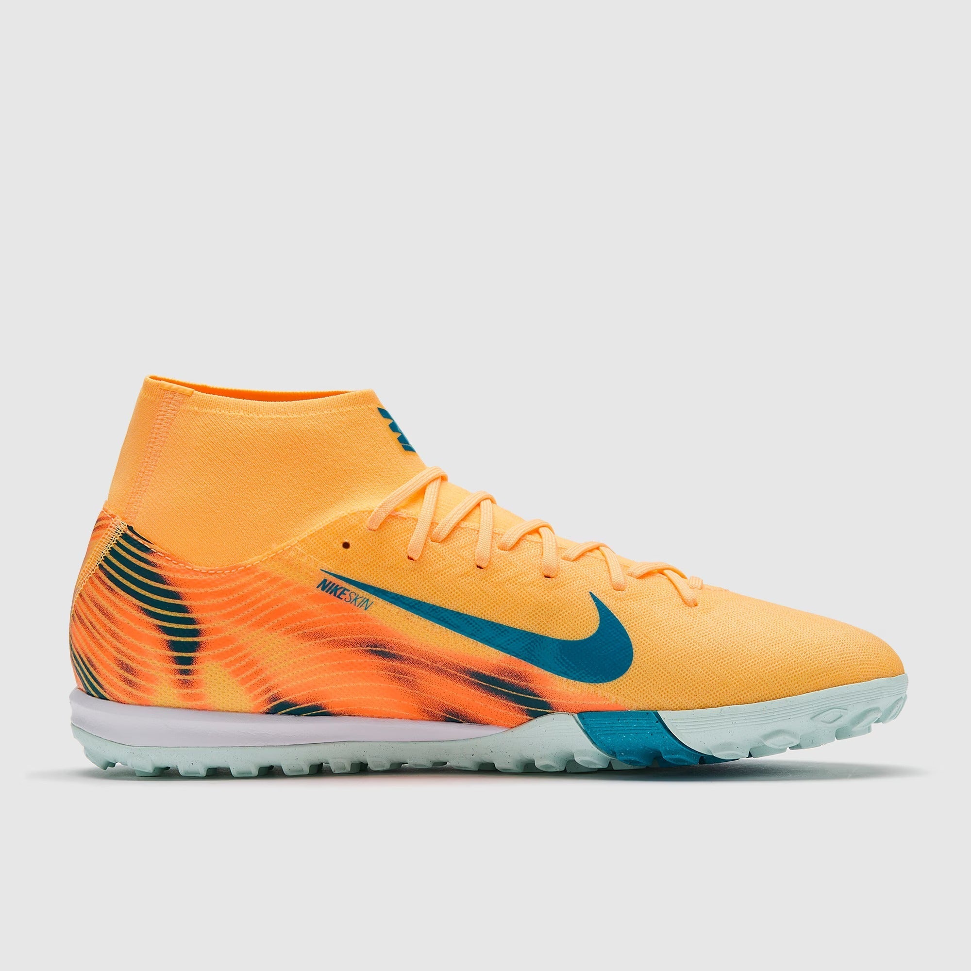 نايكي إير زوم ميركوريال سوبرفلاي إكس أكاديمي إكس مبابي تي إف