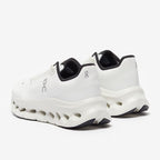 اون  منصة Cloudtilt النسائية