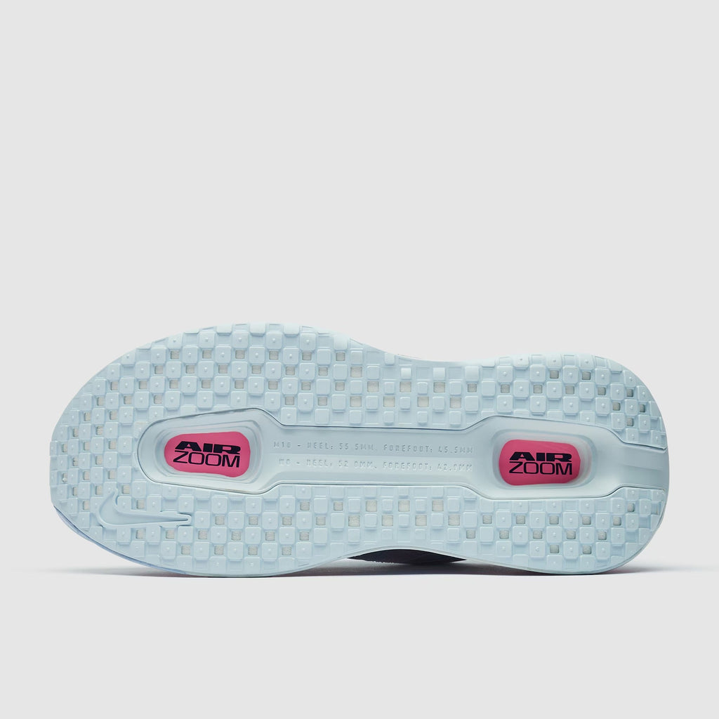 حذاء نايكي فوميرو بريميوم النسائي