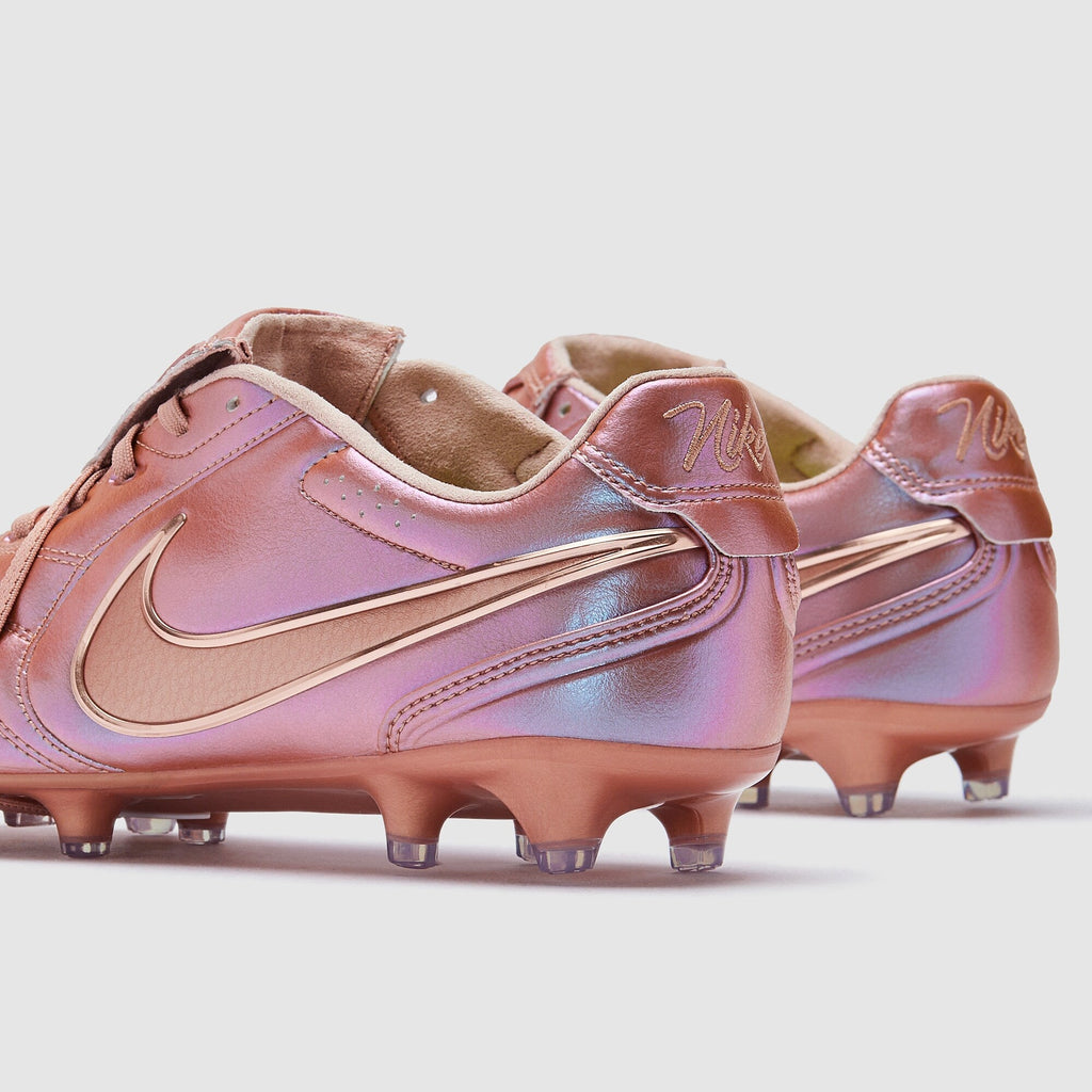 نايكي تيمبو ليغيرا LE FG